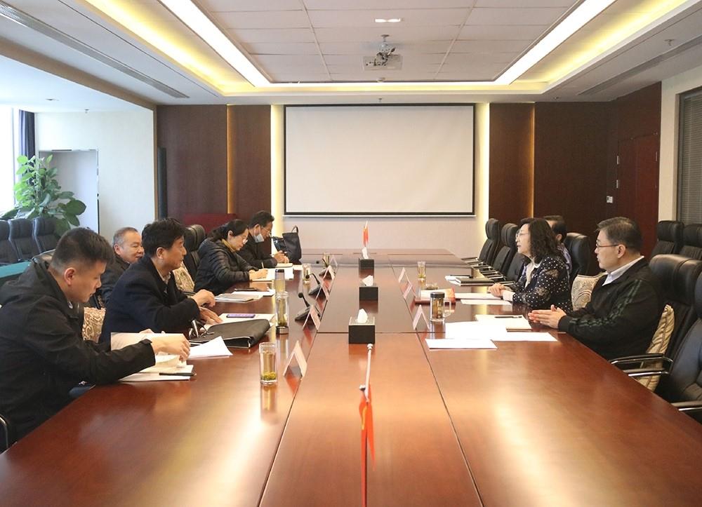 第二十二党史学习教育巡回指导组到sunbet申搏调研指导